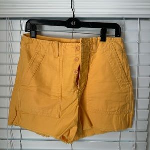 GAP yellow high rise raw hem utility shorts - 6
